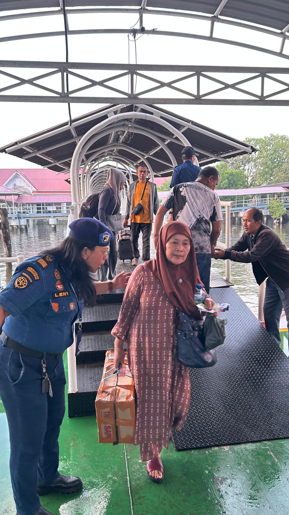 Kantor KSOP Kelas I Dumai melakukan Kegiatan pengawasan embarkasi dan debarkasi penumpang Angkutan Laut Lebaran 1447 H/2026 di pelabuhan Dumai