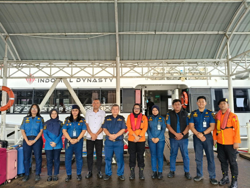 Kantor KSOP Kelas I Dumai melakukan Kegiatan pengawasan embarkasi dan debarkasi penumpang Angkutan Laut Lebaran 1447 H/2026 di pelabuhan Dumai