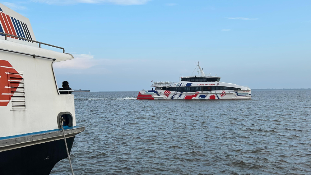 PENGAWASAN EMBARKASI DAN DEBARKASI PENUMPANG ANGKUTAN LAUT LEBARAN 1447/2026 DI PELABUHAN DUMAI OLEH KSOP KELAS I DUMAI