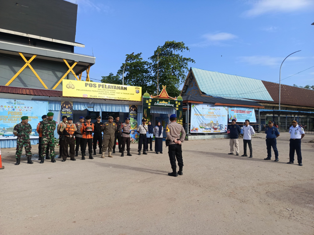 PENGAWASAN EMBARKASI DAN DEBARKASI PENUMPANG ANGKUTAN LAUT LEBARAN 1447/2026 DI PELABUHAN DUMAI OLEH KSOP KELAS I DUMAI