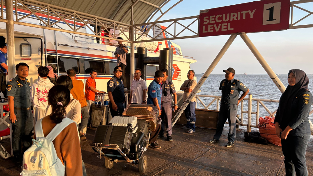 PENGAWASAN EMBARKASI DAN DEBARKASI  ARUS MUDIK ANGKUTAN LAUT LEBARAN 1447 H/2026 DI PELABUHAN PENUMPANG DUMAI