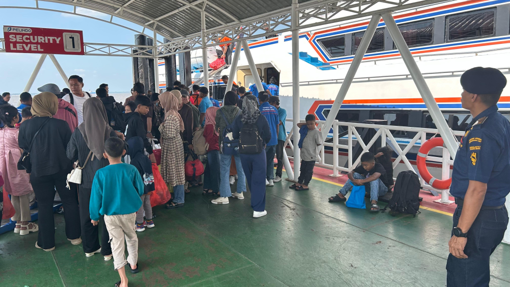 PENGAWASAN EMBARKASI DAN DEBARKASI  ARUS MUDIK ANGKUTAN LAUT LEBARAN 1447 H/2026 DI PELABUHAN PENUMPANG DUMAI