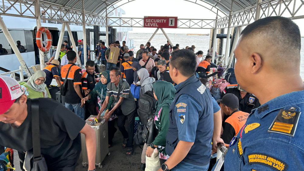 PENGAWASAN EMBARKASI DAN DEBARKASI  ARUS MUDIK ANGKUTAN LAUT LEBARAN 1447 H/2026 DI PELABUHAN PENUMPANG DUMAI