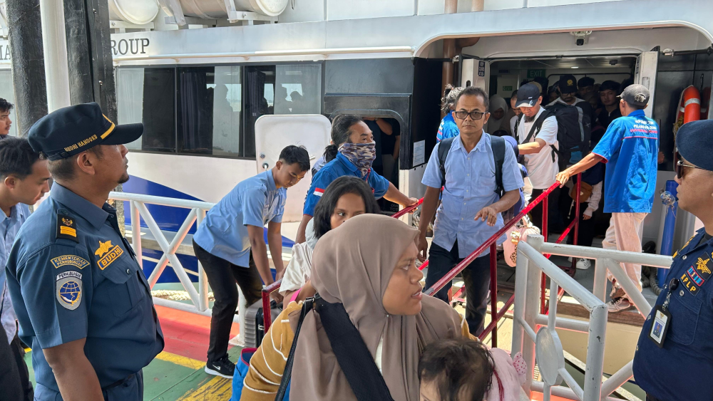 PENGAWASAN EMBARKASI DAN DEBARKASI  ARUS MUDIK ANGKUTAN LAUT LEBARAN 1447 H/2026 DI PELABUHAN PENUMPANG DUMAI