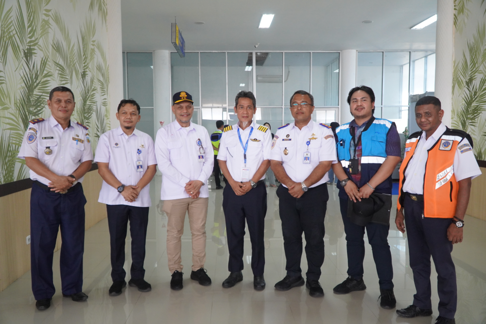 Monitoring Arus Balik Angkutan Lebaran oleh Penanggung Jawab Posko Terpadu di Wilayah Provinsi Sulawesi Selatan