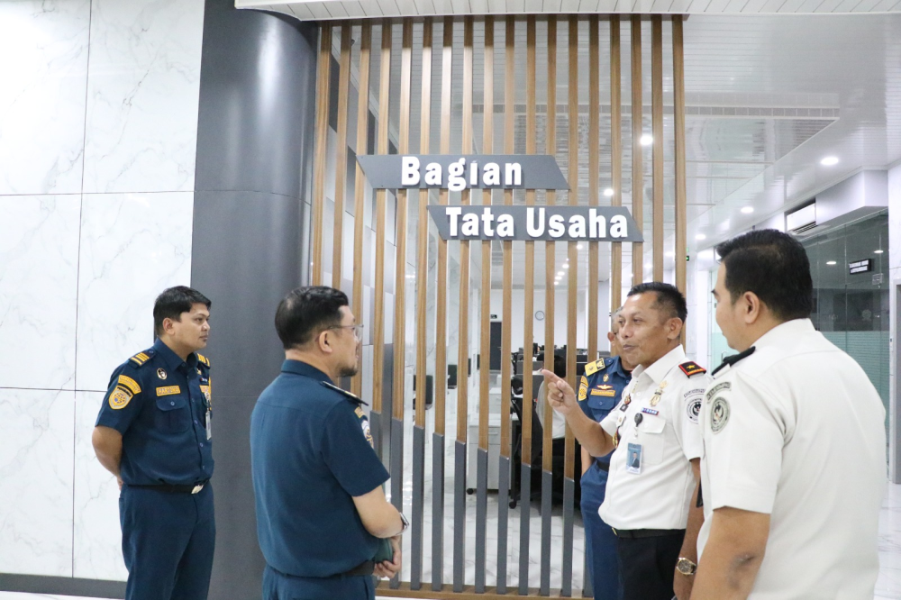 Mengintip Dapur WBBM: KSOP Makassar Belajar dari Inovasi Layanan Imigrasi