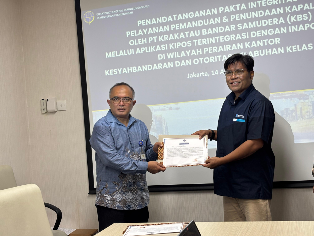 Penandatanganan Pakta Integritas Pelayanan Pemanduan & Penundaan Kapal oleh PT Krakatau Bandar Samudera melalui Aplikasi Kipos Terintegrasi dengan Inaportnet