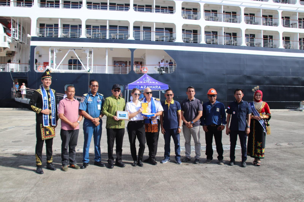 Kota Sabang Kembali Kedatangan Kapal Pesiar MS. Azamara Onward