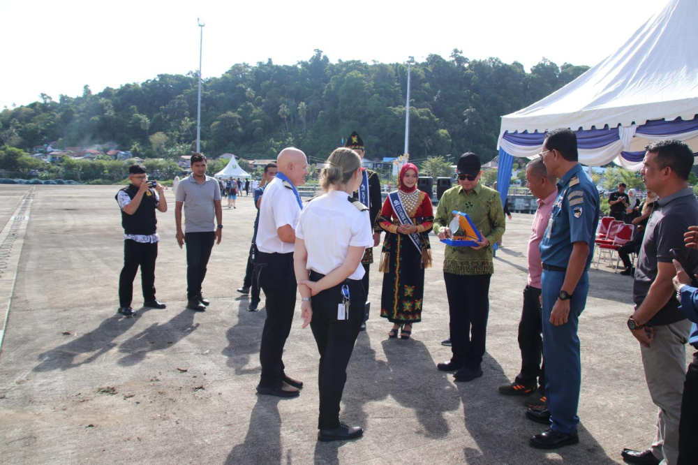 Kota Sabang Kembali Kedatangan Kapal Pesiar MS. Azamara Onward