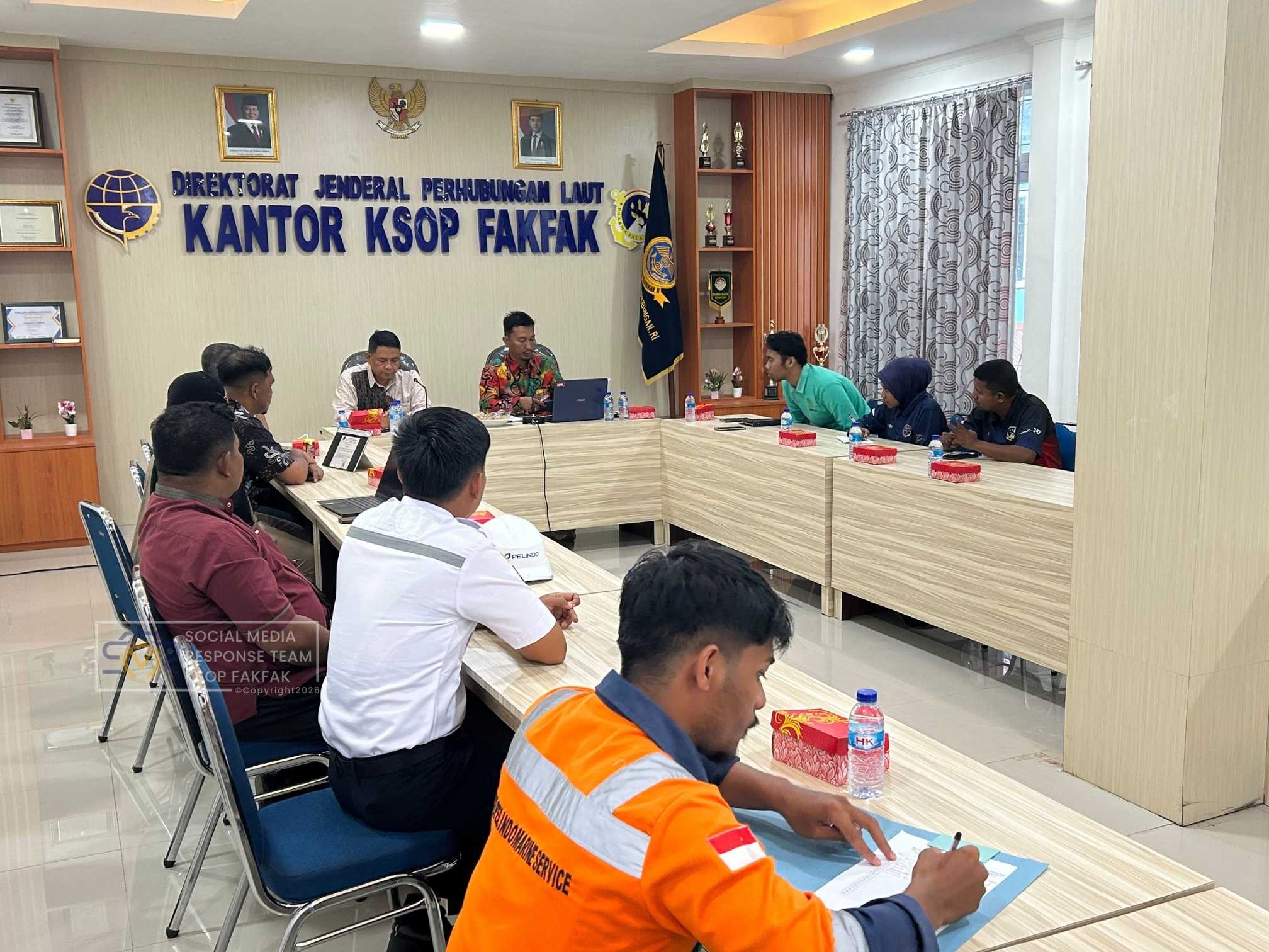 KSOP Kelas IV Fakfak Laksanakan Evaluasi dan Verifikasi Pelayanan Jasa Pemanduan dan Penundaan Kapal