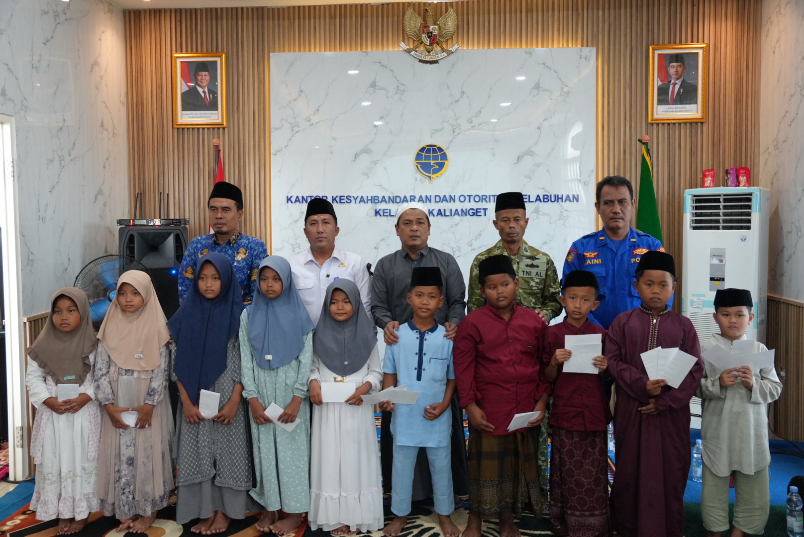 Peringati Harhubnas ke-55, KSOP Kalianget Gelar Doa Bersama dan Santunan Anak Yatim