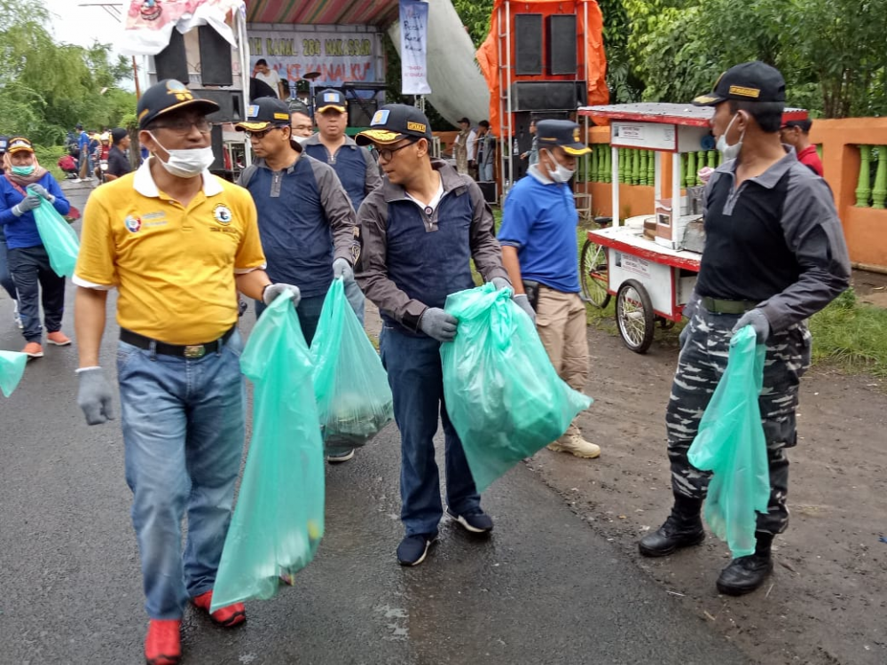 LIBATKAN DUA RIBU WARGA MASYARAKAT, KEMENHUB DAN LANTAMAL VI GELAR PADAT KARYA BERSIH-BERSIH KANAL PANAM