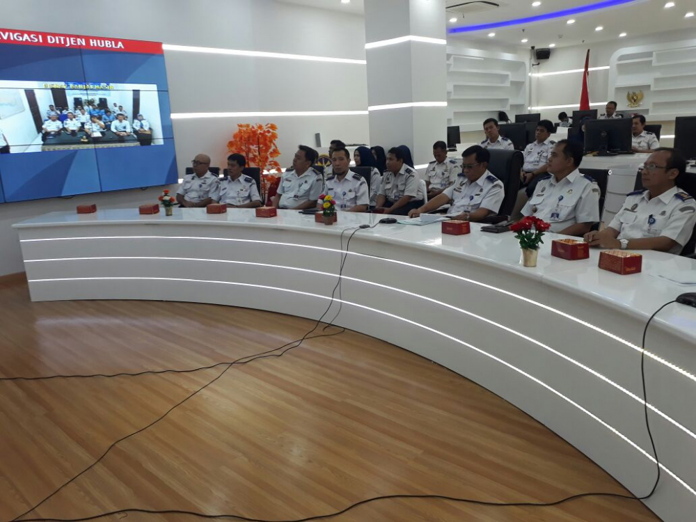 3 PELABUHAN SERENTAK MENERAPKAN LAYANAN KAPAL DAN BARANG BERBASIS ONLINE "INAPORTNET"