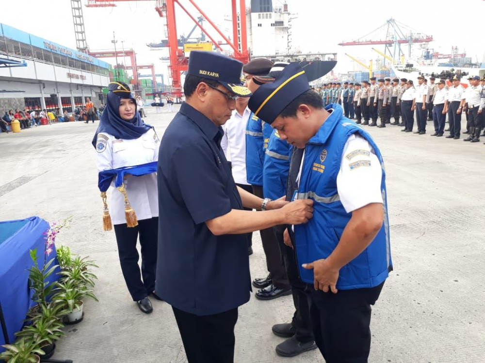 KEMENHUB GELAR APEL SIAGA KESIAPAN ANGKUTAN LAUT LEBARAN 2018 1439 H 31