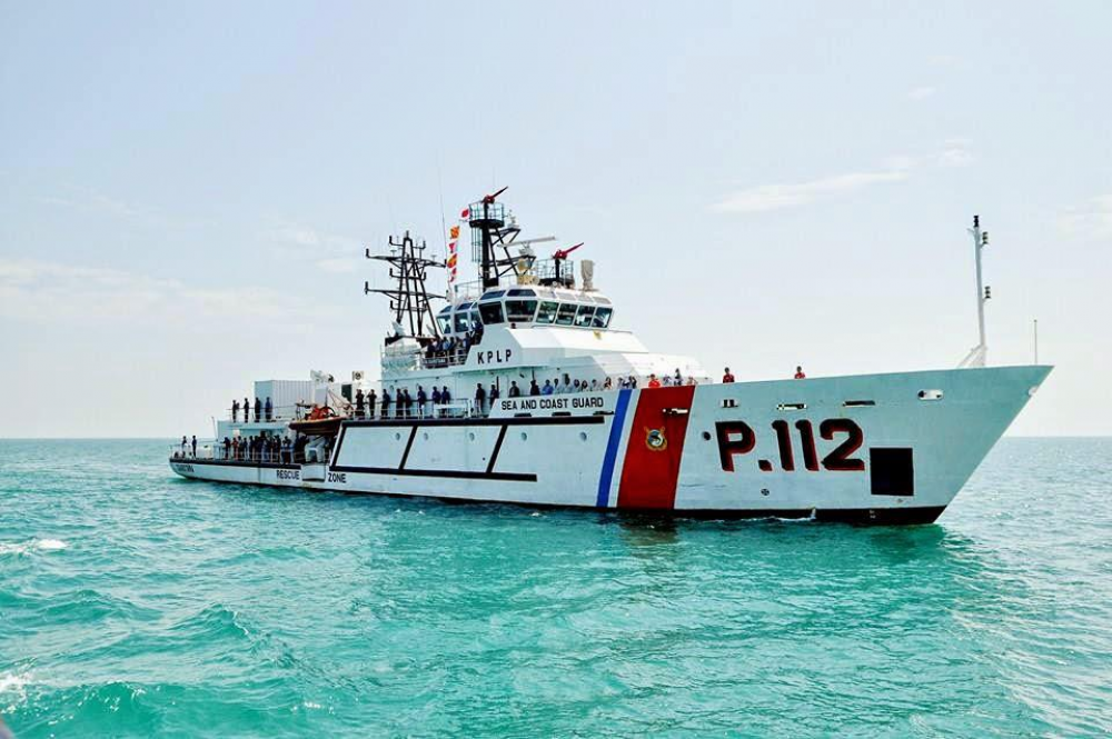 DITJEN HUBLA KERAHKAN KAPAL PATROLI BANTU OPERASI PENCARIAN KORBAN TUBRUKAN KAPAL DI SELAT SINGAPURA