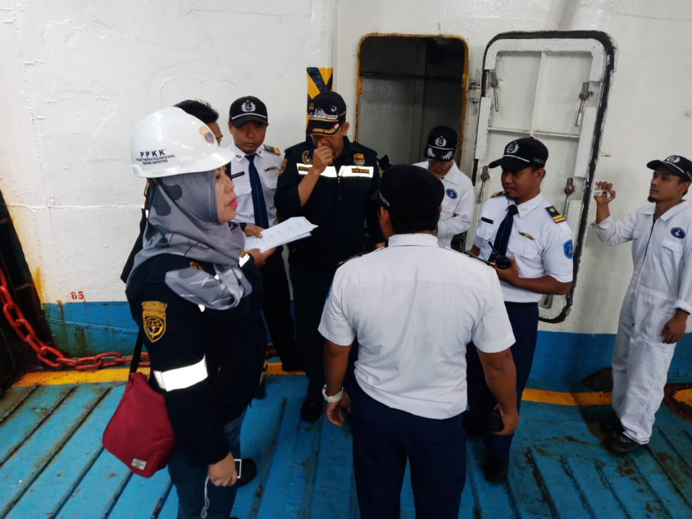 KSOP PALEMBANG UJI PETIK KAPAL PENYEBERANGAN JELANG ANGKUTAN NATAL DAN TAHUN BARU 2019