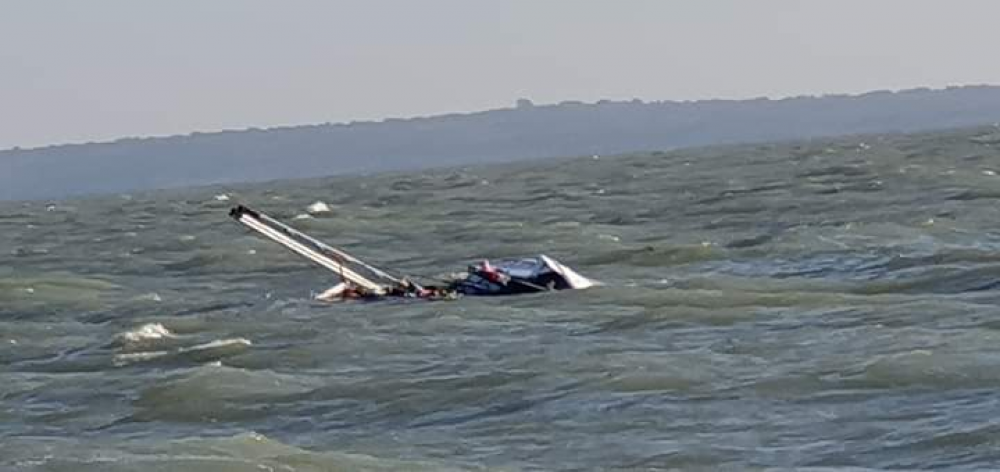 DITJEN HUBLA BANTU PENCARIAN KORBAN MUSIBAH TENGGELAMNYA PERAHU KAYU KM. AMIN JAYA
