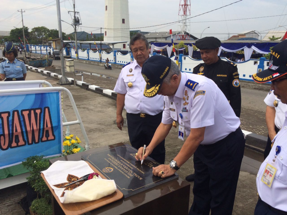 Peresmian Pelayaran Perdana Kapal Pengamat Perambuan KN.Karimunjawa 21/
