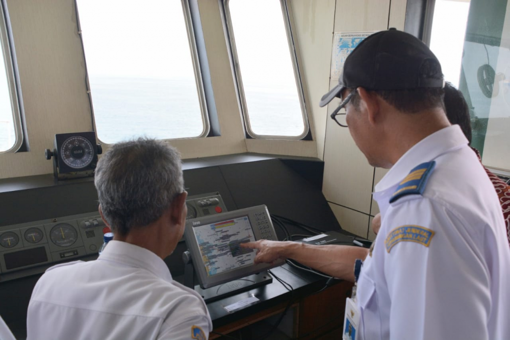 PASTIKAN SESUAI STANDAR, DITJEN PERHUBUNGAN LAUT UJI ALAT SISTEM IDENTIFIKASI OTOMATIS (AIS)