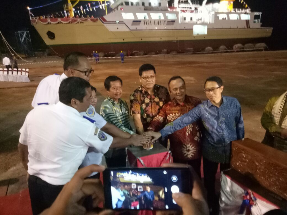 KEMENHUB KEMBALI LUNCURKAN KAPAL PERINTIS 1200 GT DI BANGKA 04/09/2017