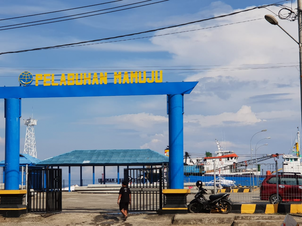 DERMAGA PELABUHAN MAMUJU SULBAR SIAP DISANDARI KAPAL 1.500 DWT 25/03/20
