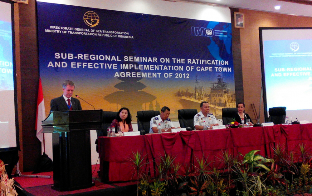 KERJASAMA DENGAN IMO, DITJEN HUBLA SELENGGARAKAN SUB-REGIONAL SEMINAR THE CAPE TOWN AGREEMENT OF 2012