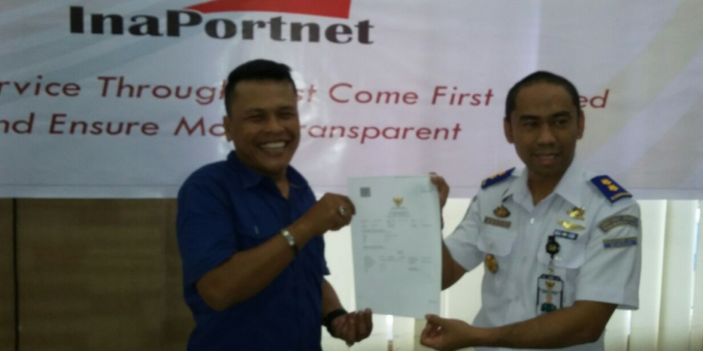 IMPLEMENTASIKAN INAPORTNET, PEJABAT SYAHBANDAR DAN OTORITAS PELABUHAN BELAWAN TANDATANGANI PAKTA INTEGRI