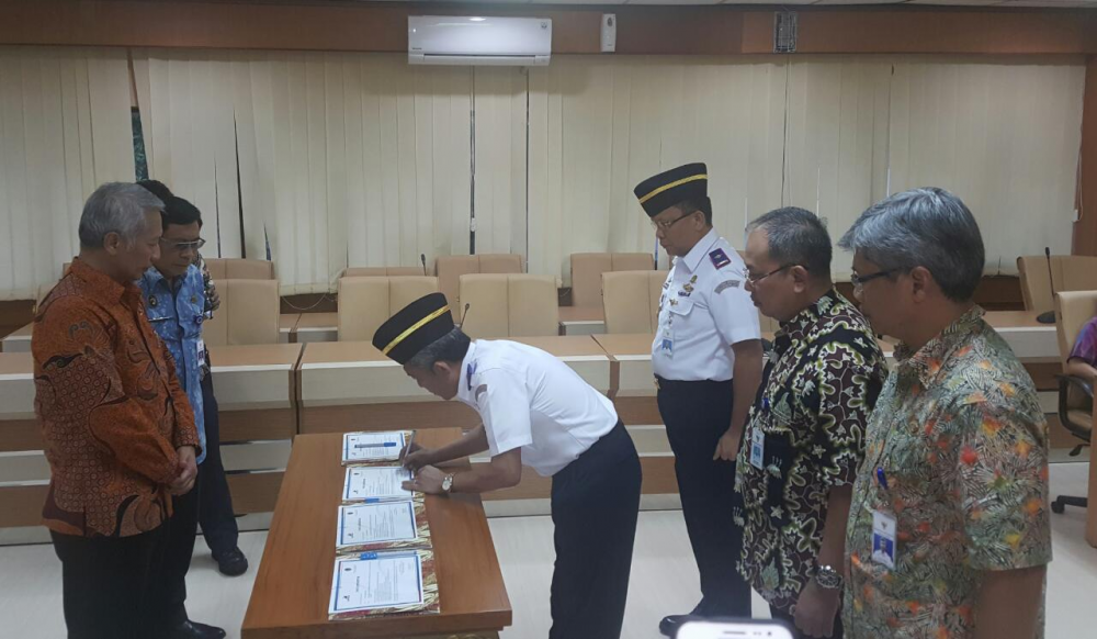 PENANDATANGANAN PAKTA INTEGRITAS INAPORTNET DI PELABUHAN TANJUNG PRIOK, MELENGKAPI TAHAP AWAL PENERAPAN