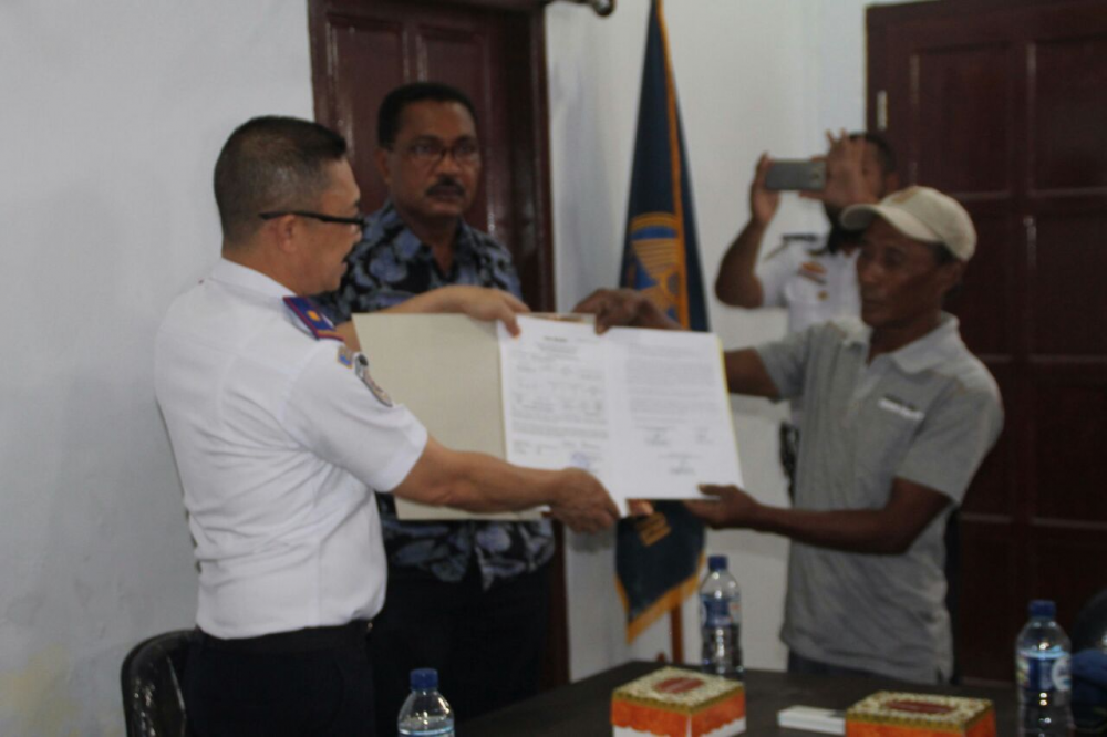DUKUNG SEKTOR PERIKANAN, KEMENHUB SELESAIKAN DOKUMEN KAPAL MINA MARITIM DI WILAYAH MALUKU DALAM WAKTU SA