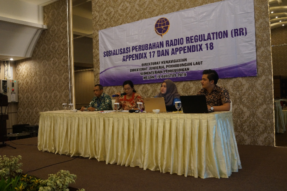 DITJEN HUBLA SOSIALISASIKAN PERUBAHAN ATURAN FREKWENSI RADIO DI BIDANG PELAYARAN