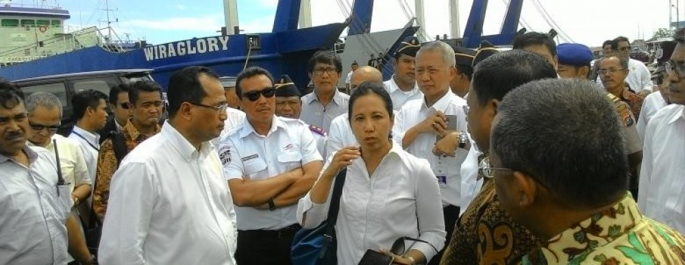 TINGKATKAN KONEKTIVITAS DI SUMUT, MENHUB BUDI MINTA PELABUHAN SIBOLGA DIKEMBANGKAN