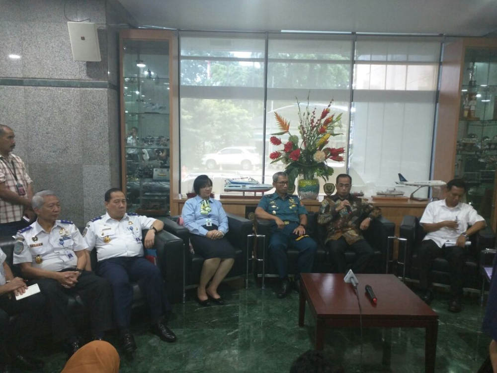 SELURUH STAKEHOLDER KOMITMEN TURUNKAN DWELLING TIME PELABUHAN TANJUNG PRIOK DIBAWAH 3 HARI