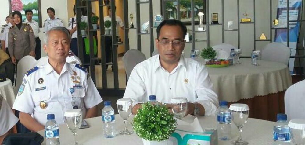 Tinjau Pelabuhan, Menhub Minta Syahbandar, Otoritas Pelabuhan, dan Pelindo Sinergi Pelayanan