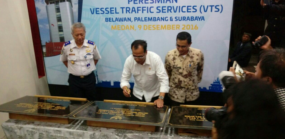 MENHUB RESMIKAN VTS BELAWAN, VTS PALEMBANG, DAN VTS SURABAYA 09/12/2016