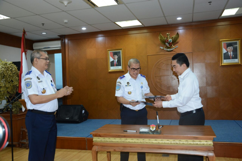 PERJANJIAN KONSESI PENGUSAHAAN PELABUHAN MARUNDA DITANDATANGANI 29/11/2