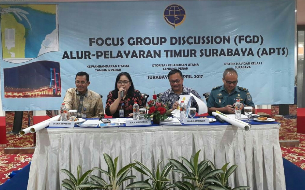 KEMENHUB INTEGRASIKAN 2 (DUA) ALUR PELAYARAN SURABAYA 26/04/2017