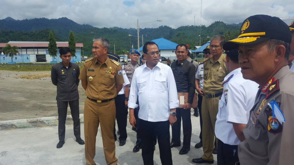 Canangkan Tol Laut, Menhub Berkeinginan Bangun Perekonomian Sulawesi Barat