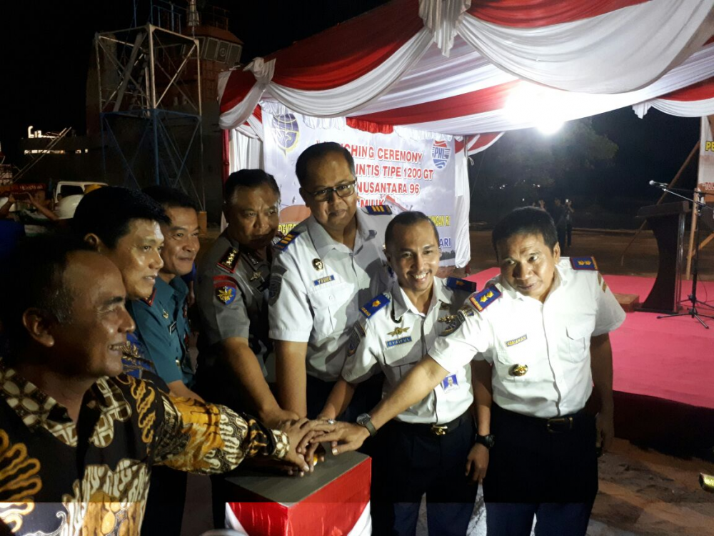 KEMENHUB LUNCURKAN KAPAL PERINTIS TIPE 1200 GT 22/08/2017