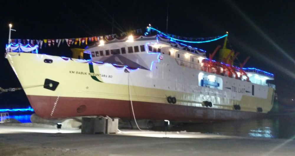 KEMENHUB LUNCURKAN KAPAL PERINTIS KM SABUK NUSANTARA 80 DI MADURA 07/10