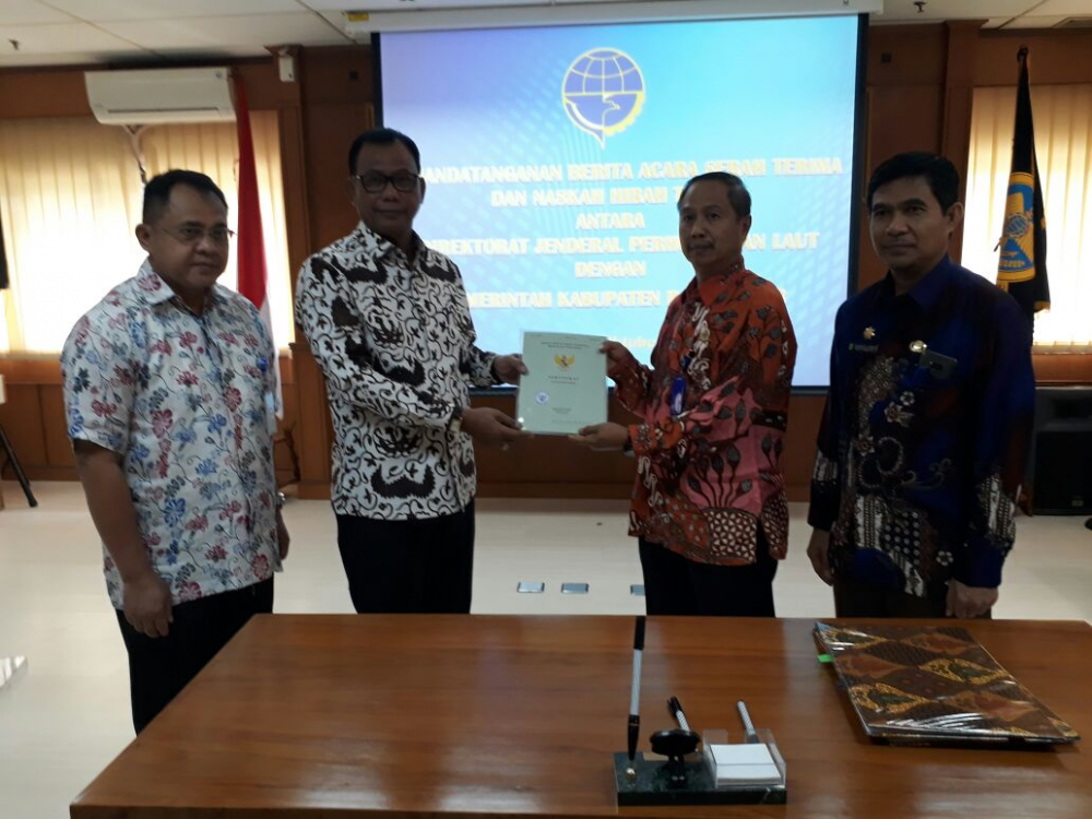 KEMENHUB TERIMA HIBAH TANAH ROKAN HILIR UNTUK PEMBANGUNAN PELABUHAN 06/