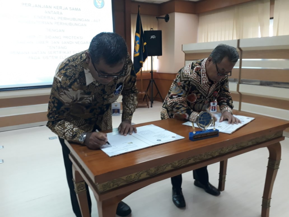 KEMENHUB DAN BSSN TANDATANGANI KERJASAMA PEMANFAATAN SERTIFIKAT ELEKTRONIK