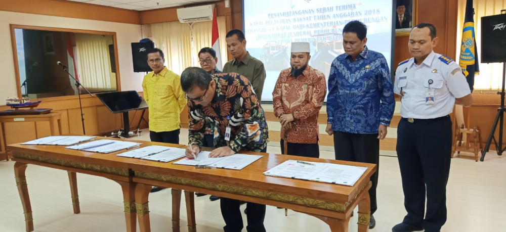 KEMENHUB HIBAHKAN KAPAL PELRA, PEMERINTAH DAERAH DIMINTA MERAWAT DAN MANFAATKAN KAPAL SECARA OPTIMAL