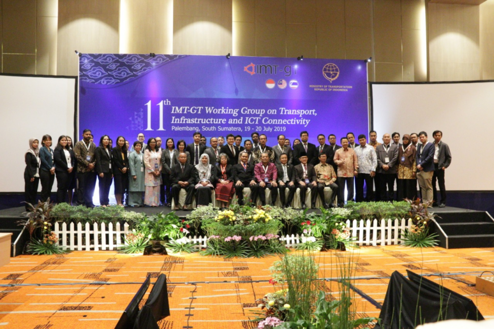 TIGA NEGARA BAHAS KONEKTIVITAS LINTAS NEGARA DALAM PERTEMUAN IMT-GT DI PALEMBANG