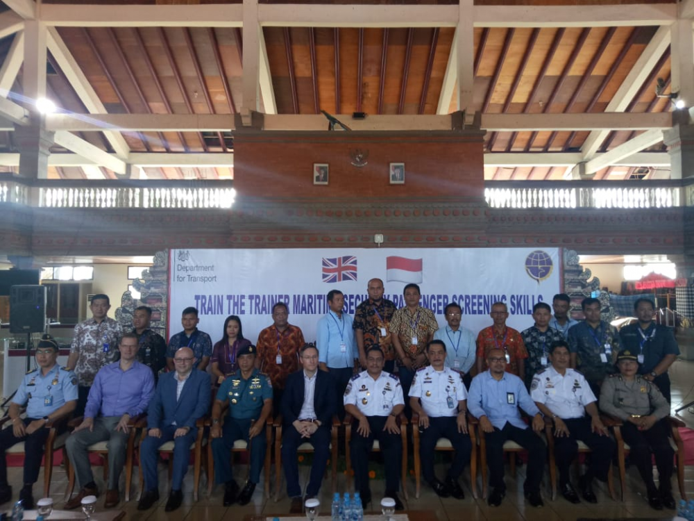 KERJASAMA CAPACITY BUILDING, KEMENHUB DAN UNITED KINGDOM DEPARTMENT FOR TRANSPORT SELENGGARAKAN TOT MARI