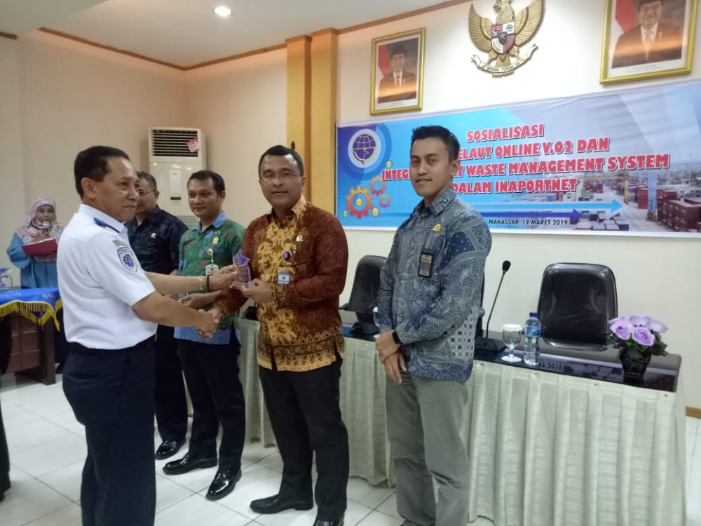 KEMENHUB SOSIALISASIKAN BUKU PELAUT ONLINE DAN PORT WASTE MANAGEMENT SYSTEM