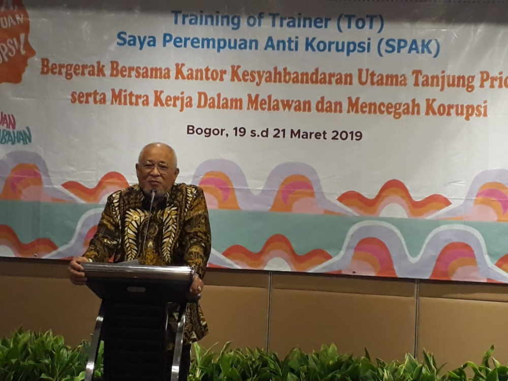 PERANAN PEREMPUAN DALAM PENCEGAHAN KORUPSI DI LINGKUNGAN KEMENTERIAN PERHUBUNGAN
