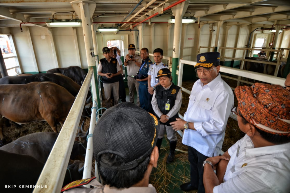 Lakukan Evaluasi, Menhub Upayakan Penyelenggaraan Tol Laut di NTT Lebih Optimal