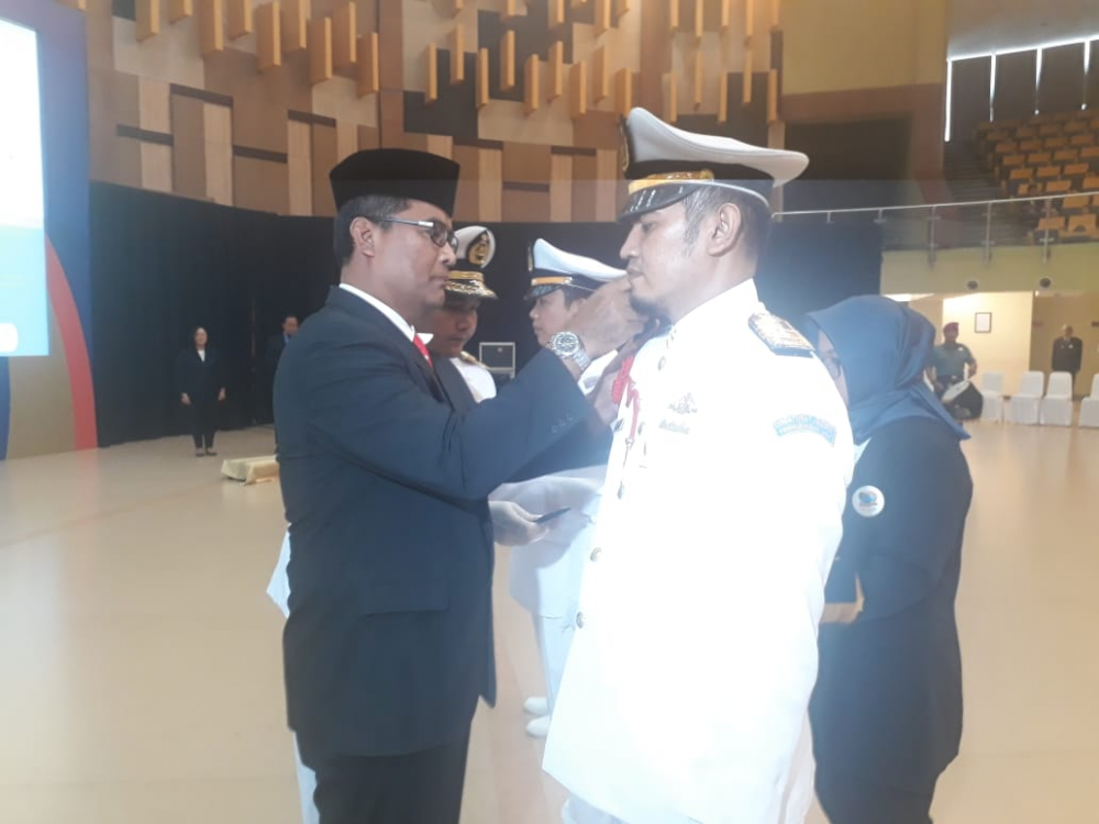 Dirjen Perhubungan Laut Lantik Perwira Pandu Tingkat 2 Angkatan 42 10/