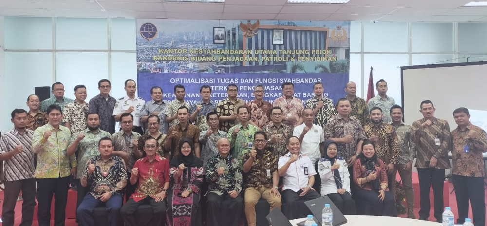BENTUK KOMITMEN DALAM PENGURANGAN SAMPAH PLASTIK DI LAUT, KSU TANJUNG PRIOK GELAR RAKOR DENGAN STAKEHOLD