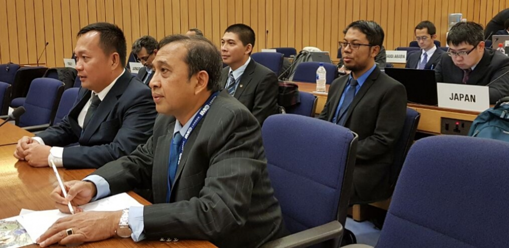 PERKUAT KEDAULATAN MARITIM, INDONESIA AJUKAN KONSEP SISTEM RUTE DAN PELAPORAN KAPAL DI SELAT SUNDA DAN L